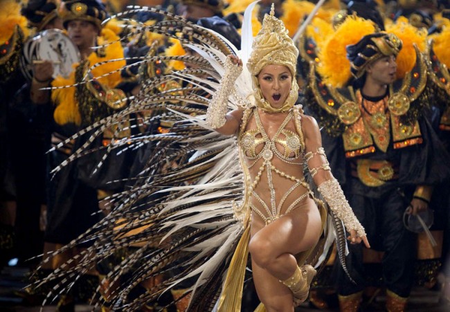 Carnaval-no-Rio-de-Janeiro-4