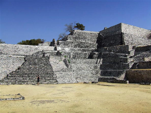 Zone de monuments archéologiques de Xochicalco