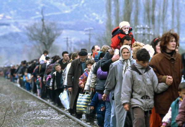 Kosovar refugees fleeing their homeland. [Blace area, The former Yugoslav Republic of Macedonia]